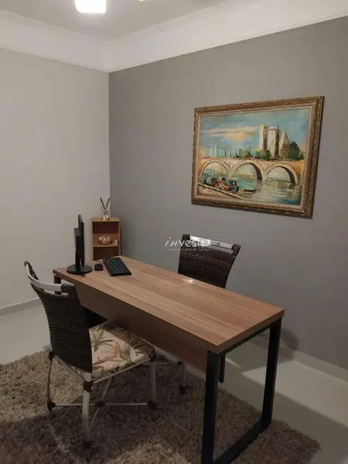 Foto 5 de Casa com 2 quartos à venda, 200m2 em Centro, Mirassol - SP