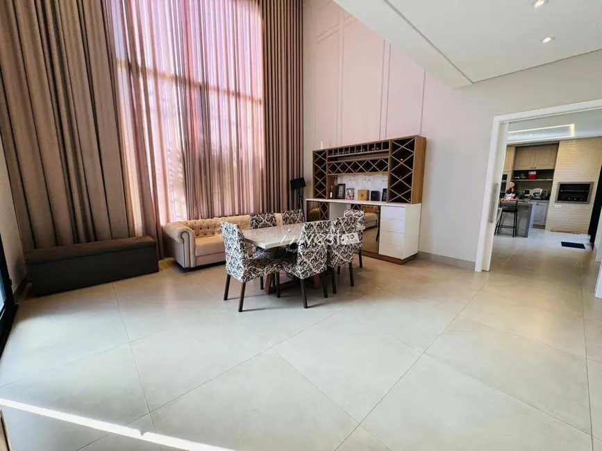 Foto 4 de Casa com 3 quartos à venda, 284m2 em Centro, Mirassol - SP