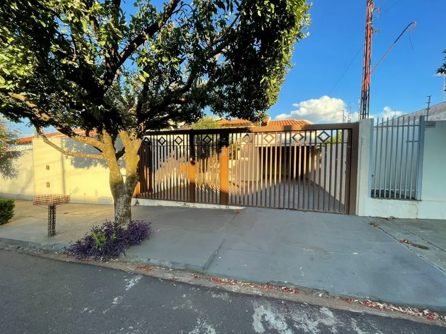 Foto 3 de Casa com 3 quartos à venda, 432m2 em Centro, Mirassol - SP