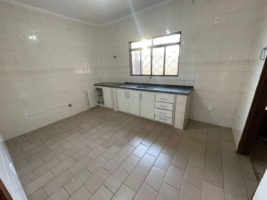 Foto 7 de Casa com 3 quartos à venda, 432m2 em Centro, Mirassol - SP
