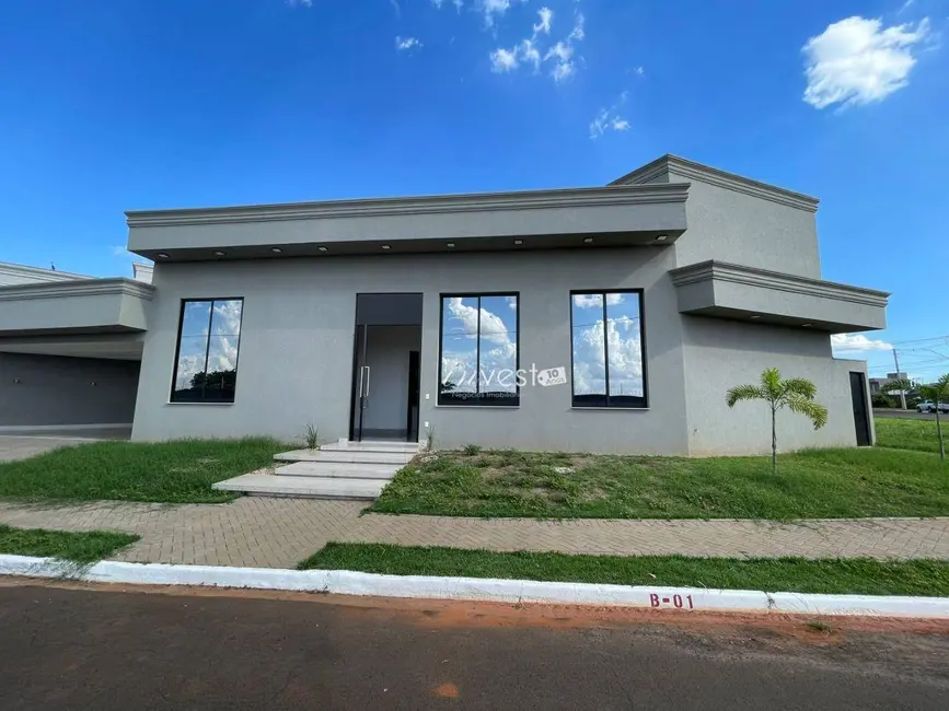 Foto 1 de Casa com 3 quartos à venda, 396m2 em Centro, Mirassol - SP