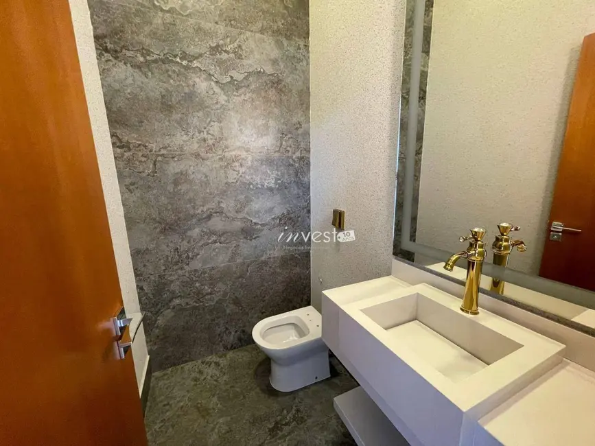 Casa com 3 quartos à venda, 420m2 em Centro, Mirassol - SP - imagem 5 Foto 5 de Casa com 3 quartos à venda, 420m2 em Centro, Mirassol - SP