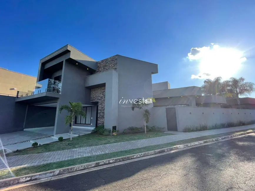 Foto 4 de Casa com 4 quartos à venda, 430m2 em Centro, Mirassol - SP