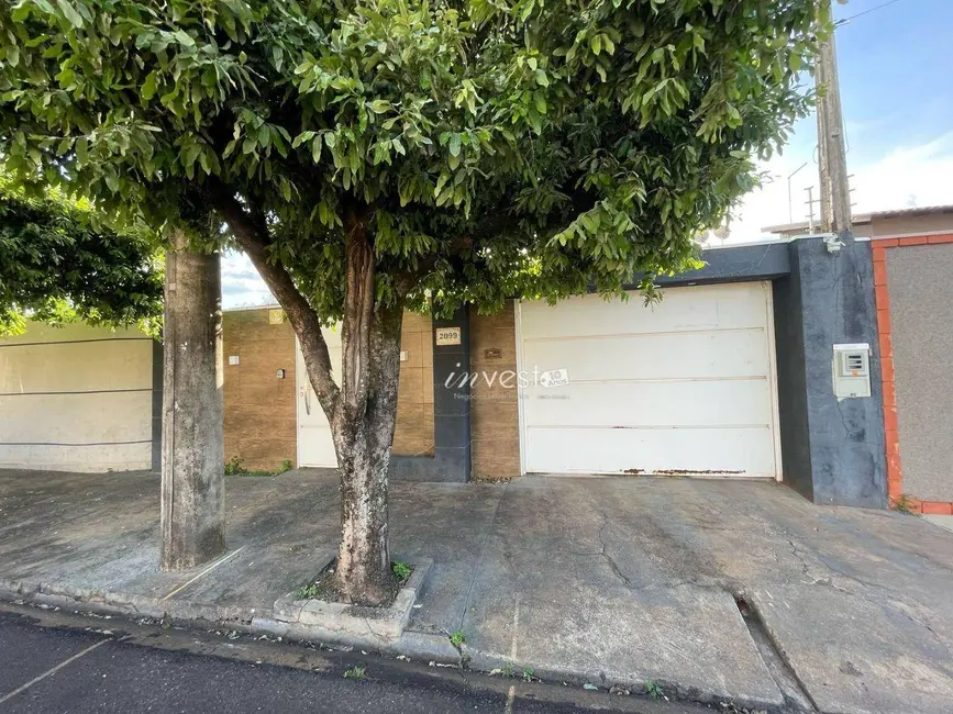 Foto 5 de Casa com 4 quartos à venda, 450m2 em Centro, Mirassol - SP