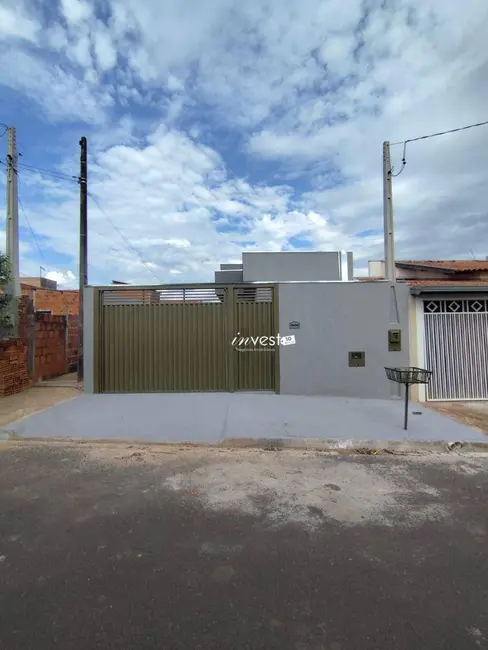 Foto 1 de Casa com 2 quartos à venda, 150m2 em Mirassol - SP