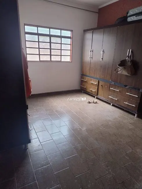 Foto 5 de Casa com 3 quartos à venda, 300m2 em Bady Bassitt - SP