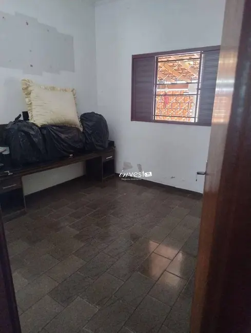 Foto 9 de Casa com 3 quartos à venda, 300m2 em Bady Bassitt - SP
