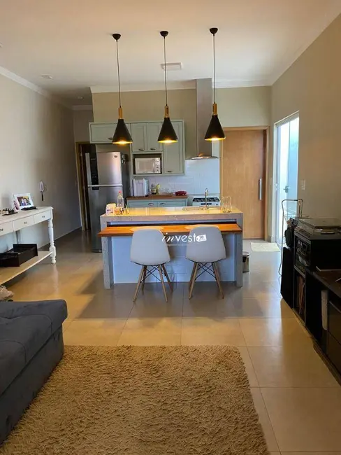 Casa com 2 quartos à venda, 180m2 em Mirassol - SP - imagem 3 Foto 3 de Casa com 2 quartos à venda, 180m2 em Mirassol - SP