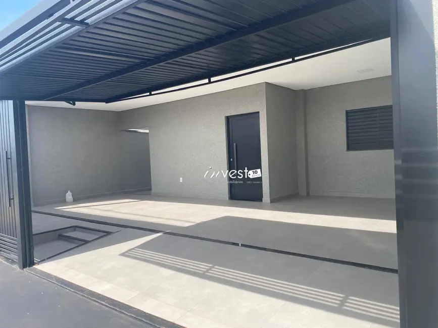 Foto 2 de Casa com 3 quartos à venda, 200m2 em Mirassol - SP