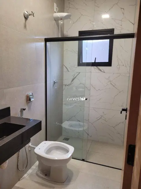 Foto 7 de Casa com 2 quartos à venda, 200m2 em Mirassol - SP