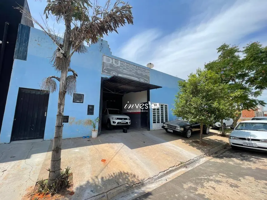 Foto 1 de Armazém / Galpão à venda, 255m2 em Centro, Mirassol - SP