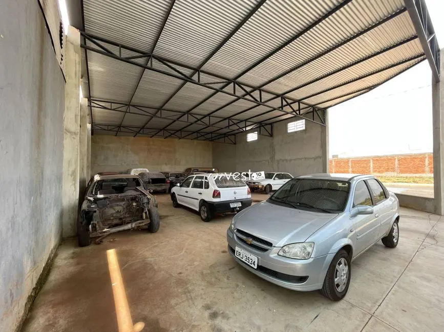 Foto 3 de Armazém / Galpão à venda, 248m2 em Centro, Mirassol - SP