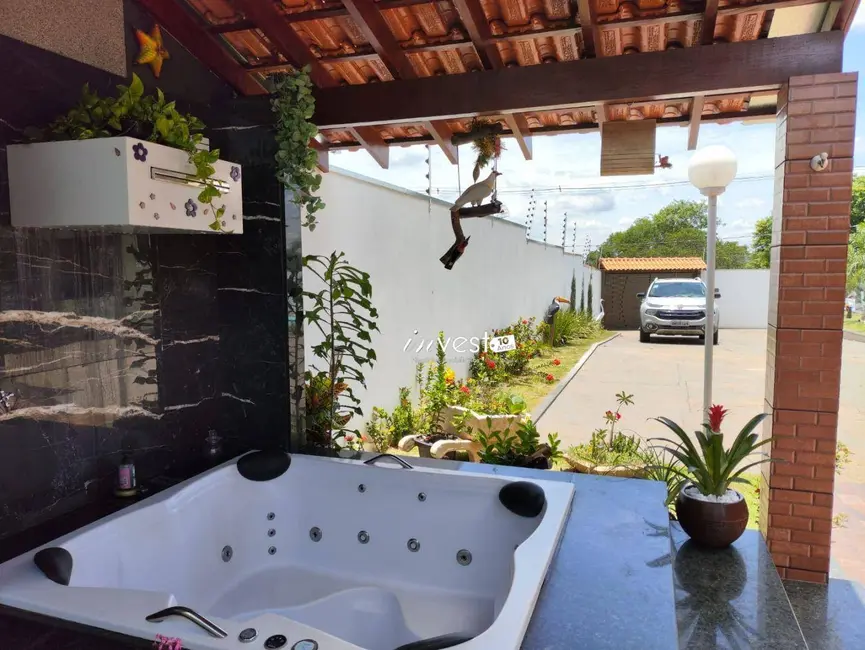 Foto 11 de Chácara à venda, 900m2 em Ibira - SP