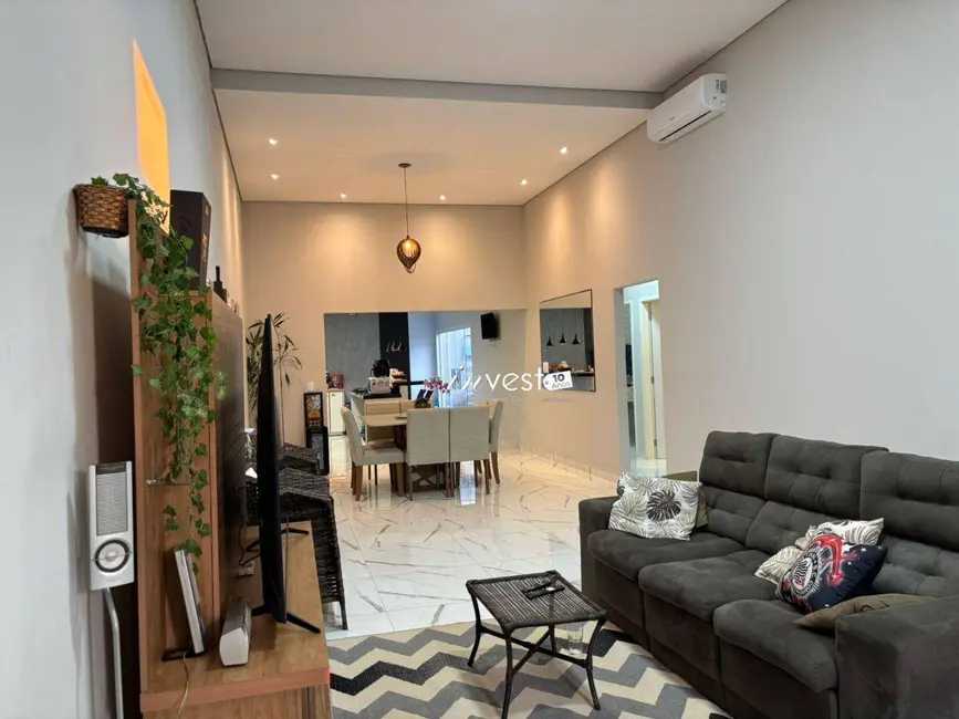 Foto 9 de Casa com 3 quartos à venda, 200m2 em Mirassol - SP