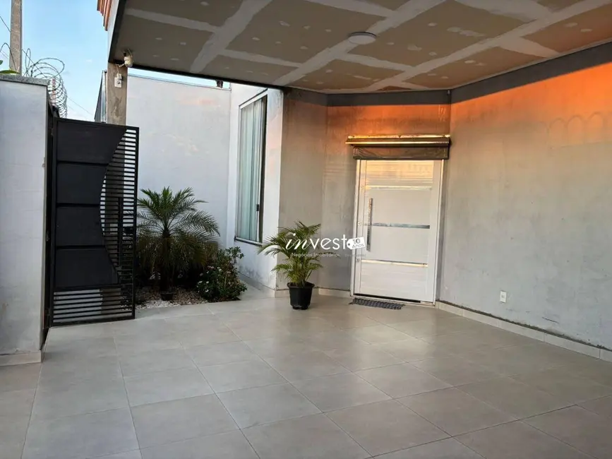 Foto 3 de Casa com 3 quartos à venda, 200m2 em Mirassol - SP