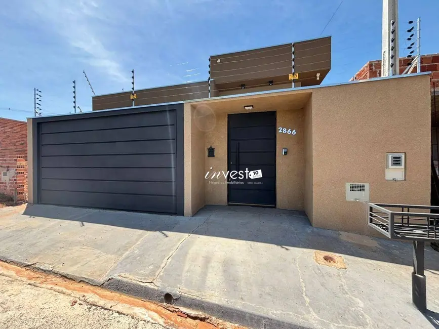 Foto 2 de Casa com 3 quartos à venda, 200m2 em Mirassol - SP