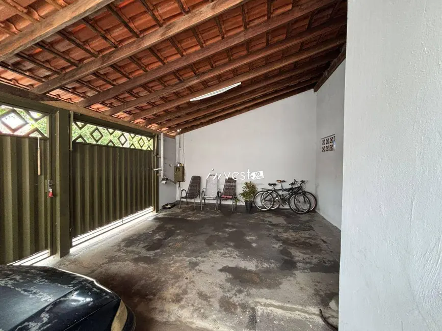 Foto 2 de Casa com 2 quartos à venda, 200m2 em Mirassol - SP