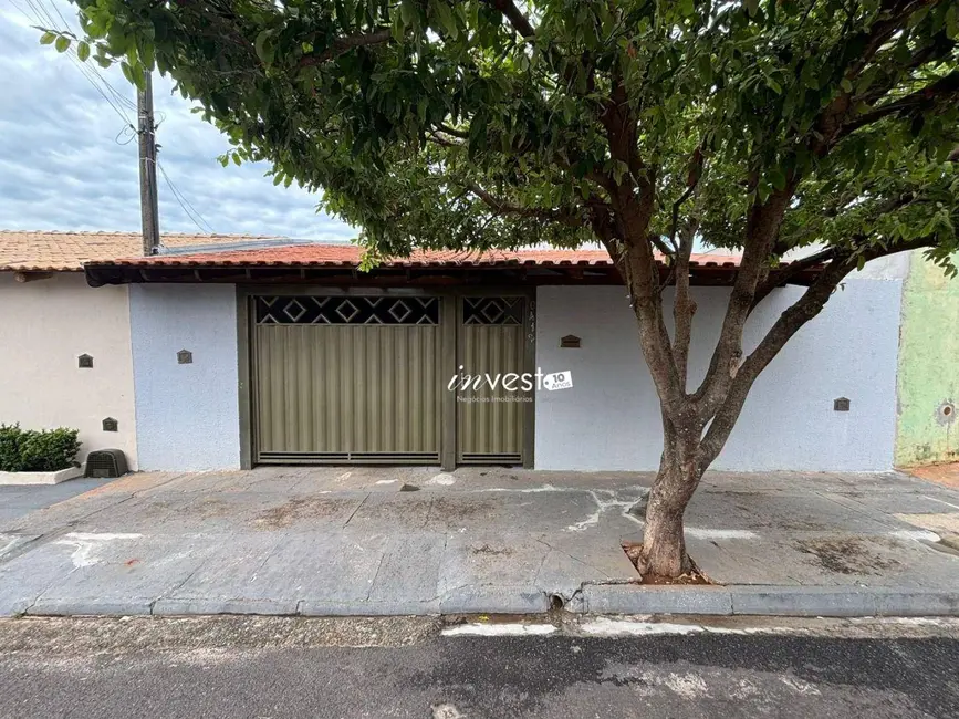 Foto 1 de Casa com 2 quartos à venda, 200m2 em Mirassol - SP