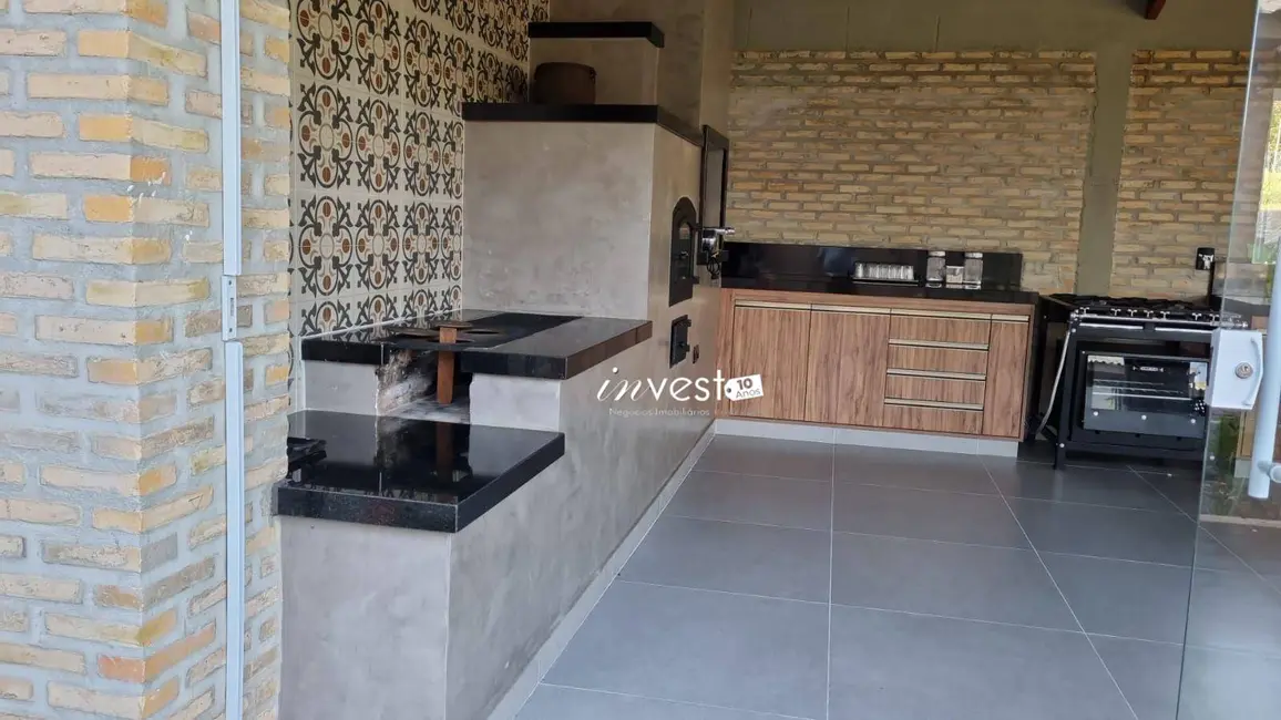 Foto 5 de Sítio / Rancho com 5 quartos à venda em Zacarias - SP