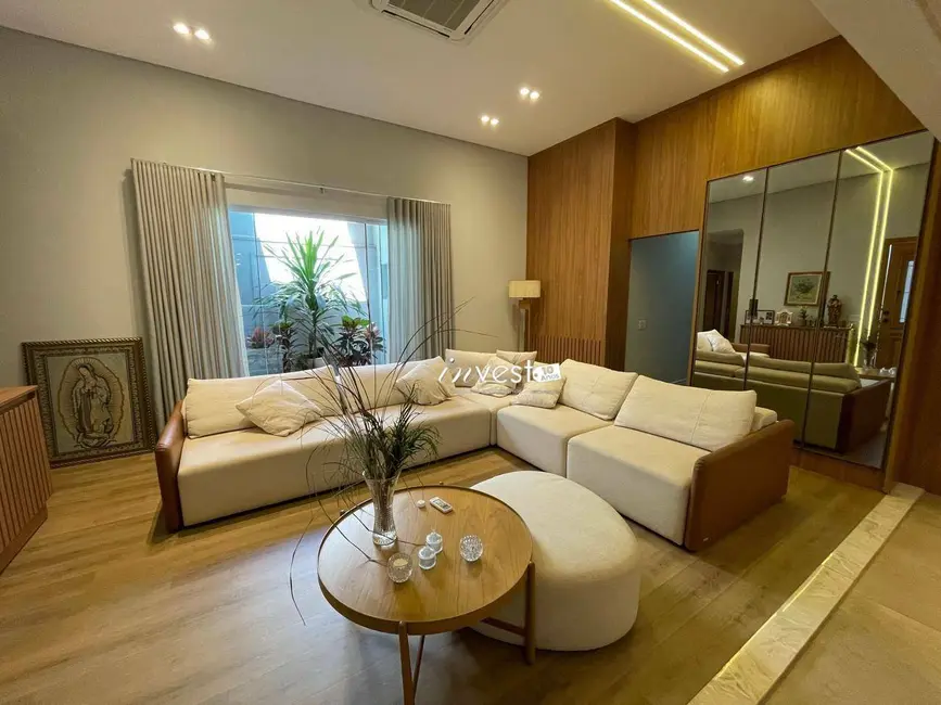 Foto 4 de Casa de Condomínio com 4 quartos à venda, 310m2 em Mirassol - SP