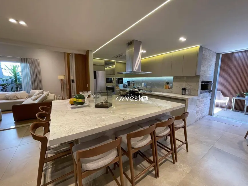 Foto 3 de Casa de Condomínio com 4 quartos à venda, 310m2 em Mirassol - SP