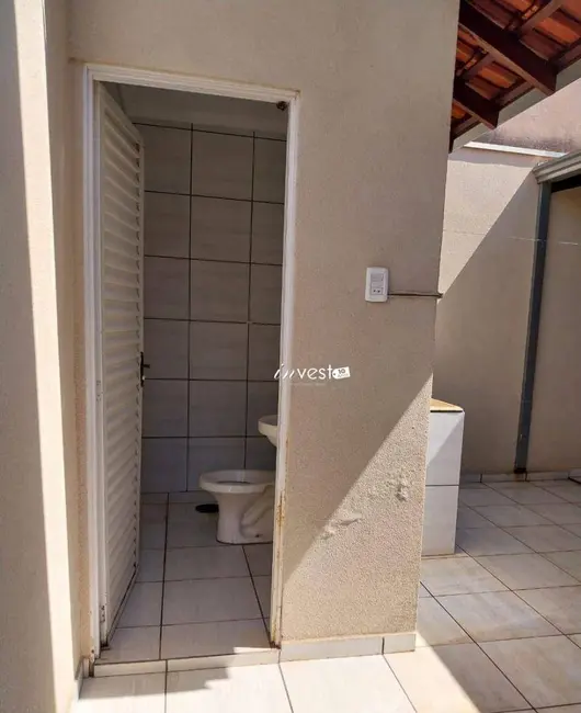 Foto 9 de Casa com 2 quartos à venda, 200m2 em Mirassol - SP