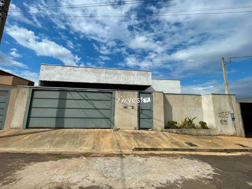 Foto 1 de Casa com 3 quartos à venda, 450m2 em Mirassol - SP