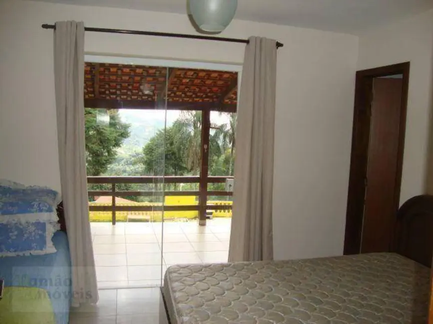 Foto 9 de Chácara com 4 quartos à venda, 2350m2 em Mairipora - SP