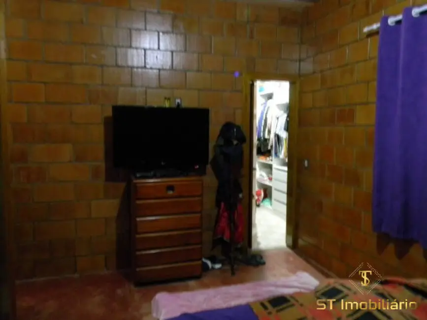Foto 2 de Chácara com 5 quartos à venda, 2220m2 em Estância Santa Maria do Portão, Atibaia - SP