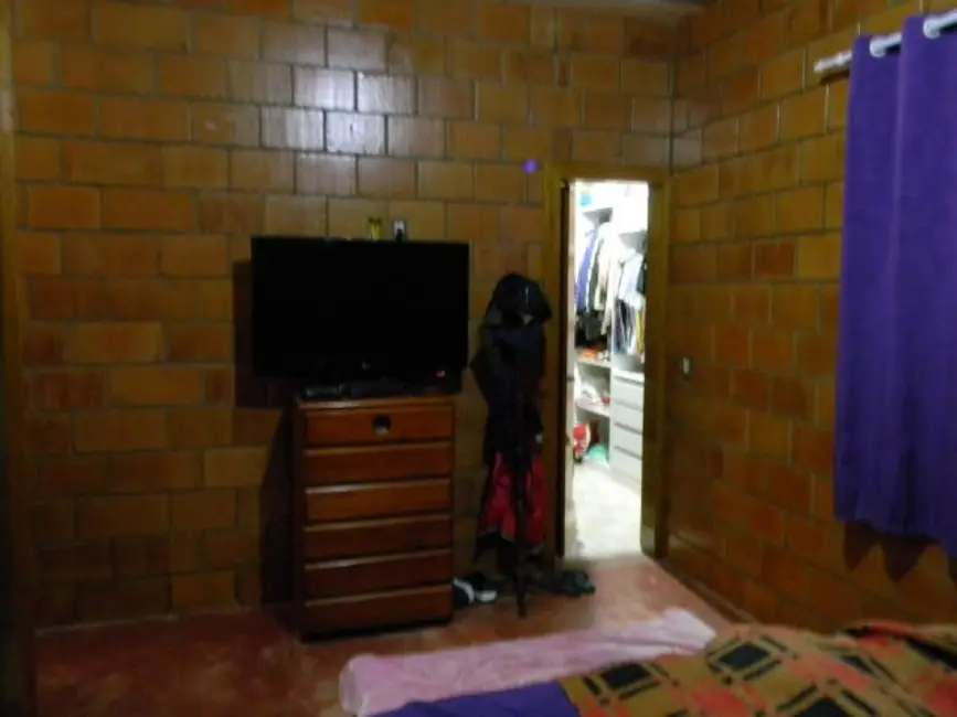 Foto 2 de Chácara com 5 quartos à venda, 2220m2 em Estância Santa Maria do Portão, Atibaia - SP