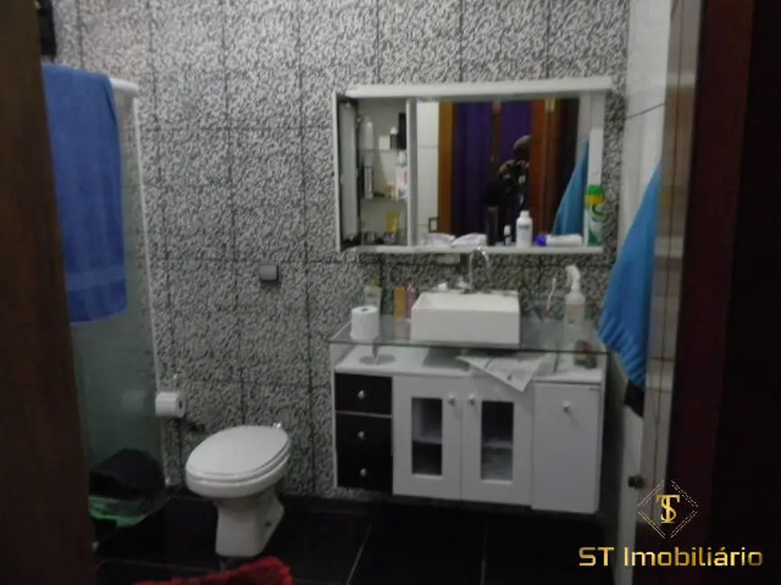 Foto 3 de Chácara com 5 quartos à venda, 2220m2 em Estância Santa Maria do Portão, Atibaia - SP