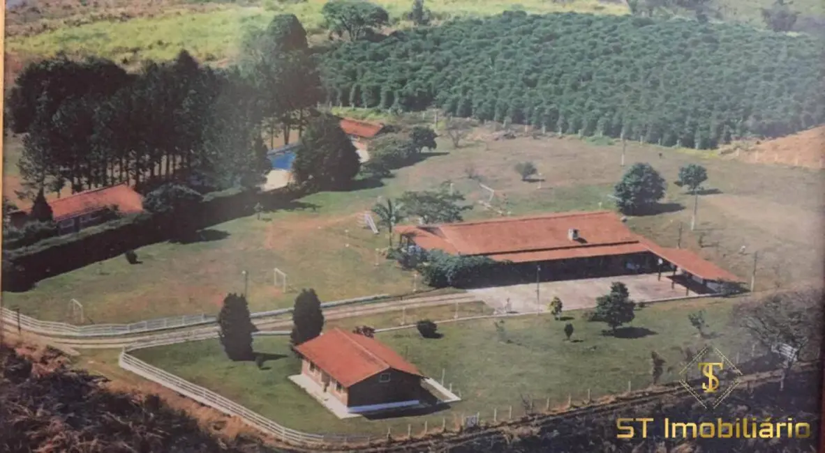 Sítio / Rancho com 10 quartos à venda, 48000m2 em Piracaia - SP - imagem 1 Foto 1 de Sítio / Rancho com 10 quartos à venda, 48000m2 em Piracaia - SP