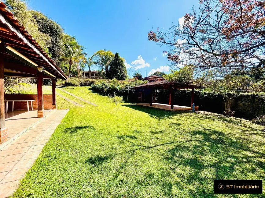 Foto 3 de Chácara com 8 quartos à venda, 2900m2 em Piracaia - SP