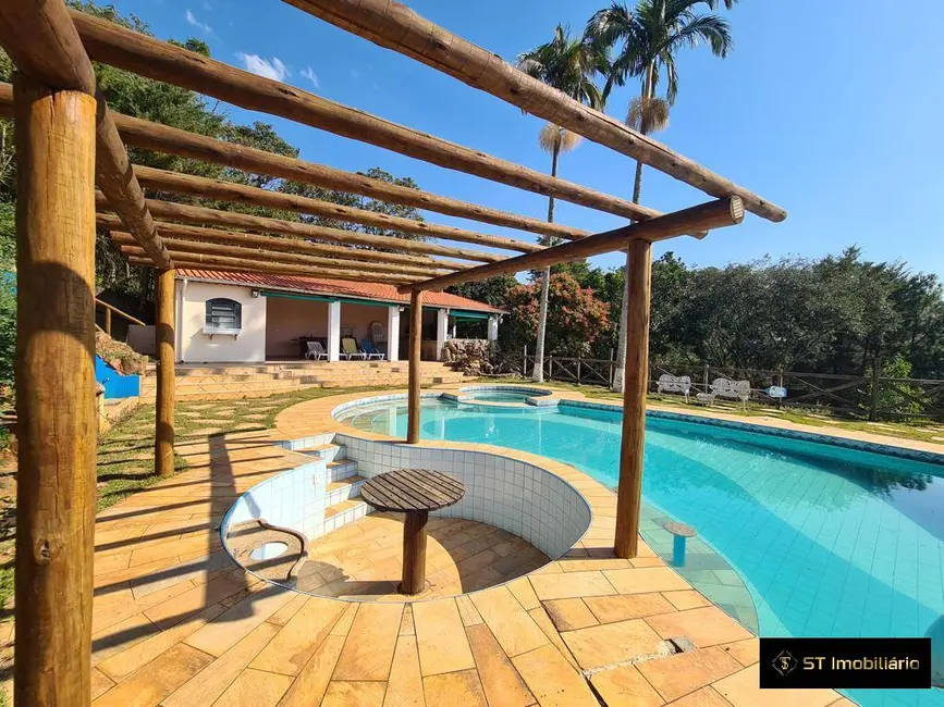 Foto 5 de Chácara com 7 quartos à venda, 6000m2 em Estância Santa Maria do Portão, Atibaia - SP