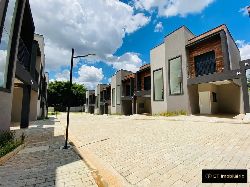 Foto 2 de Casa de Condomínio com 2 quartos à venda, 70m2 em Jardim São Felipe, Atibaia - SP