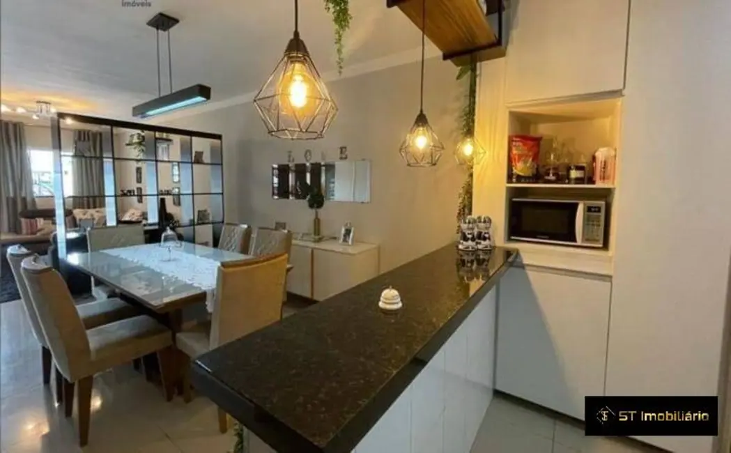 Foto 8 de Casa com 3 quartos à venda, 250m2 em Jardim Maristela, Atibaia - SP