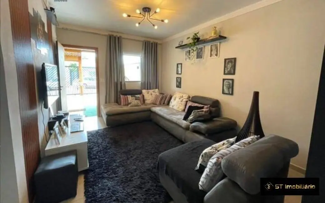 Foto 5 de Casa com 3 quartos à venda, 250m2 em Jardim Maristela, Atibaia - SP