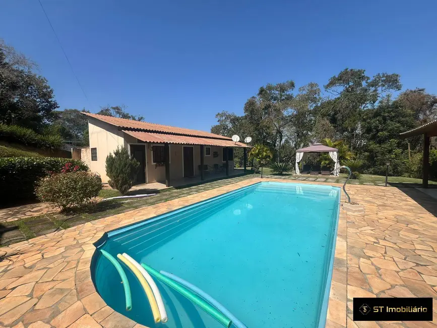 Foto 4 de Chácara com 2 quartos à venda, 1548m2 em Chácaras Maringá, Atibaia - SP
