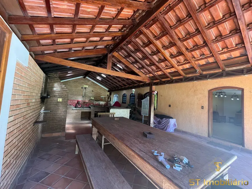 Foto 3 de Sítio / Rancho com 4 quartos à venda, 17000m2 em Centro, Bom Jesus Dos Perdoes - SP