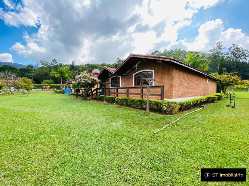 Foto 9 de Sítio / Rancho com 4 quartos à venda, 17000m2 em Centro, Bom Jesus Dos Perdoes - SP