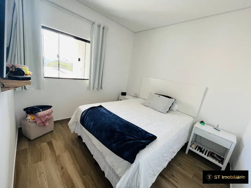 Foto 5 de Casa de Condomínio com 2 quartos à venda, 150m2 em Mairipora - SP