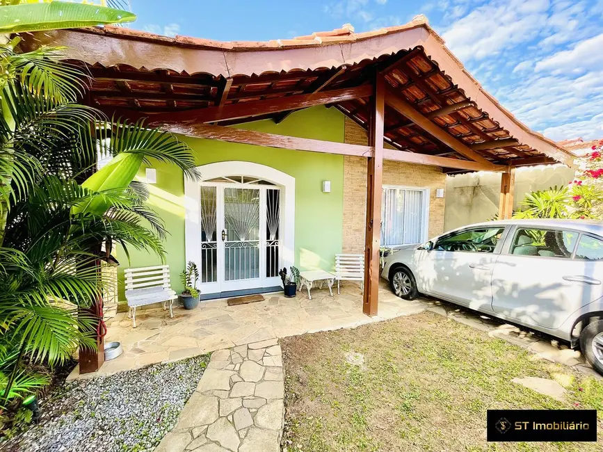 Foto 2 de Casa com 3 quartos à venda, 162m2 em Vila Helena, Atibaia - SP