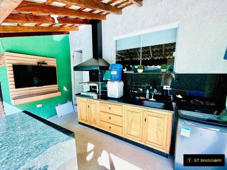 Foto 2 de Casa com 2 quartos à venda, 70m2 em Portão, Atibaia - SP
