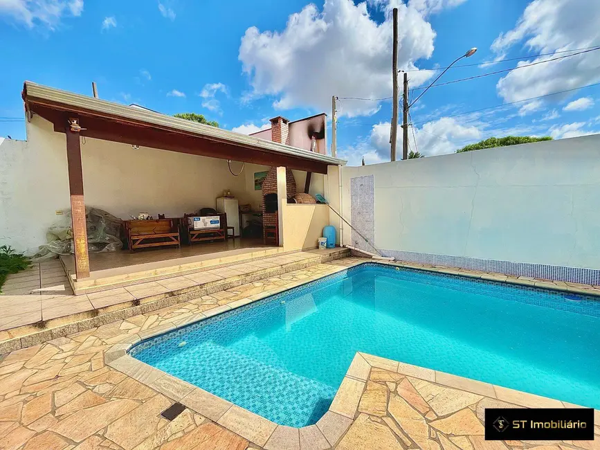 Foto 4 de Casa com 3 quartos à venda, 462m2 em Recreio Maristela, Atibaia - SP