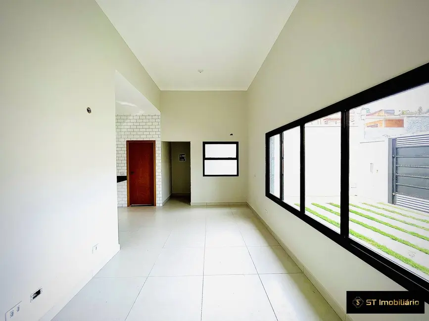 Foto 3 de Casa com 3 quartos à venda, 200m2 em Jardim dos Pinheiros, Atibaia - SP