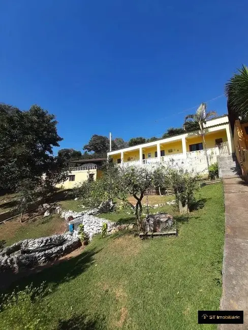 Foto 1 de Chácara com 3 quartos à venda, 200m2 em Mairipora - SP