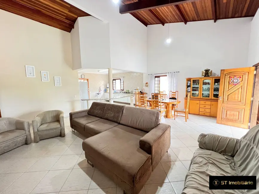 Foto 6 de Chácara com 4 quartos à venda, 1000m2 em Piracaia - SP