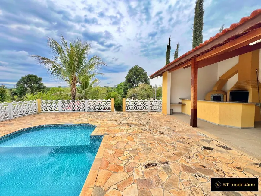 Foto 3 de Chácara com 4 quartos à venda, 1000m2 em Piracaia - SP