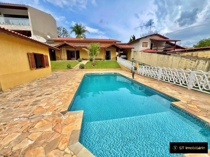 Foto 1 de Chácara com 4 quartos à venda, 1000m2 em Piracaia - SP