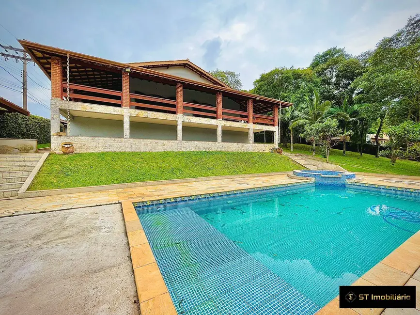 Foto 3 de Chácara com 6 quartos à venda, 613m2 em Vale dos Pinheiros, Atibaia - SP